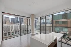 215 Queen Street W 1311, Toronto C01, On M5v 0p5