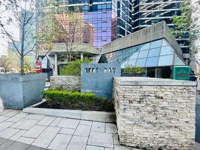 1001 Bay Street 406, Toronto C01, ON M5S 3A6