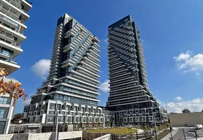 30 Inn On The Park Drive 3106, Toronto C13, On M3c 0p7