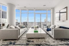 88 Harbour Street SPH 201, Toronto C01, ON M5J 2T5