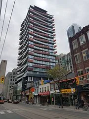215 Queen Street W 902, Toronto C01, On M5v 0p5