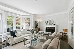 52 Rowanwood Avenue, Toronto C09, ON M4W 1Y7