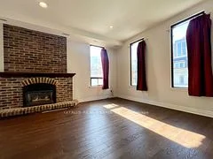 639 Yonge Street 200, Toronto C08, ON M4Y 1Z9
