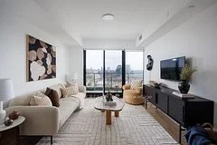 36 Brentcliffe Road 813, Toronto C11, ON M4G 0E1