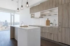 8 Hillsdale Avenue E 1524, Toronto C10, ON M4S 1T5