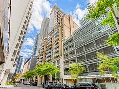 35 Hayden Street 318, Toronto C08, On M4y 3c3