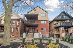 321 St George Street 8, Toronto C02, ON M5R 2R2