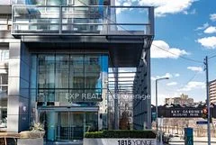 1815 Yonge Street 803, Toronto C10, ON M4T 2A4