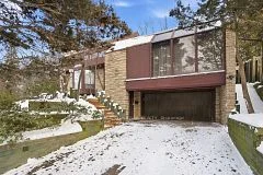 61 Valentine Drive, Toronto C13, ON M3A 3J7