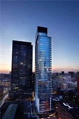 11 Charlotte Street 1605, Toronto C01, ON M5V 2H5