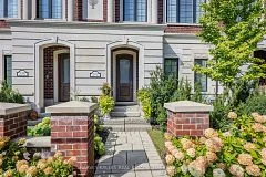 2638a Bayview Avenue, Toronto C12, On M2l 1b7