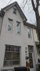 127 Borden Street 2, Toronto C01, ON M5S 2N2