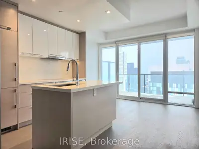 488 University Avenue 3709, Toronto C01, ON M5G 0C1