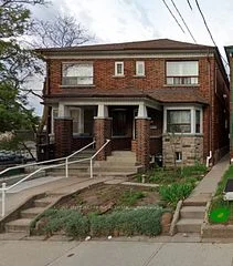 380 Clinton Street Main Flr, Toronto C02, ON M6G 2Z2