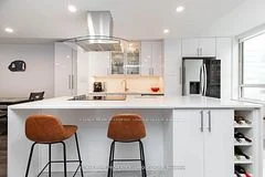 633 Bay Street 903, Toronto C01, ON M5G 2G4