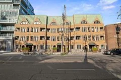 336 Davenport Road 201, Toronto C02, ON M5R 1K6