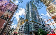 8 CHARLOTTE Street 411, Toronto C01, ON M5V 0K4