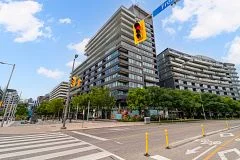 120 Bayview Avenue N417, Toronto C08, ON M5A 0G4