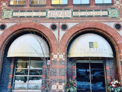 25 Grenville Street 502, Toronto C01, ON M4Y 2X5
