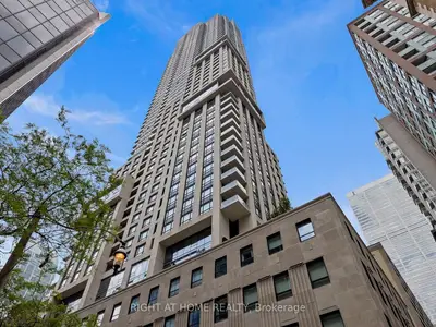 88 Scott Street 1904, Toronto C08, ON M5E 0A9