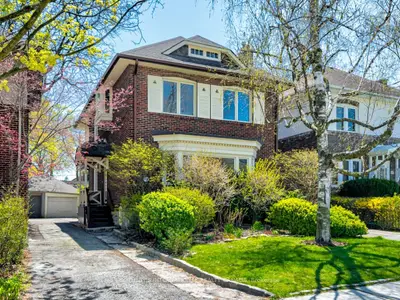 105 Hillsdale Avenue W, Toronto C03, ON M5P 1G4