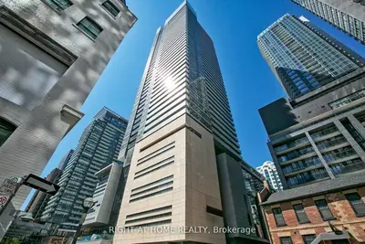 80 John Street 1710, Toronto C01, ON M5V 3X4