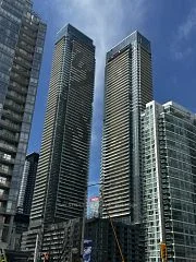 3 Concord Cityplace Way 3215, Toronto C01, ON M5V 0X4