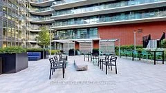 38 Iannuzzi Street S 207, Toronto C01, ON M5V 0S2