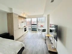 771 Yonge Street 1611, Toronto C09, On M4w 2g4