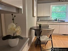 5 Basswood Road, Toronto C07, On M2n 2n2