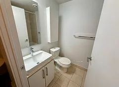 12 York Street 701, Toronto C01, ON M5J 0A9