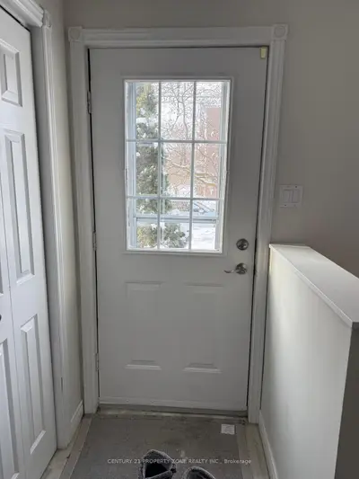 93 Borden Street, Stratford, On N5a 4r1