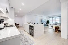 346 Davenport Road 205, Toronto C02, On M5r 1k6