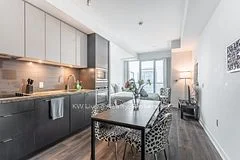 115 Blue Jays Way 4809, Toronto C01, ON M5V 0N4