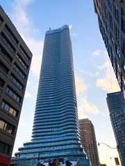11 Wellesley Street 3004, Toronto C01, ON M4Y 1E8