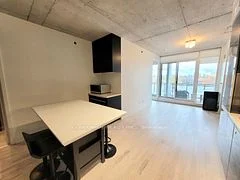 20 Minowan Miikan Lane 618, Toronto C01, On M6j 1m3