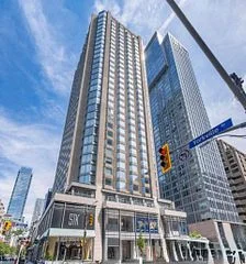 155 yorkville Avenue 2313, Toronto C02, ON M5R 0B4