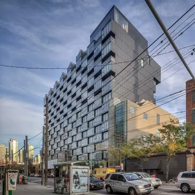 629 King Street W 819, Toronto C01, ON M5V 0G9