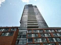 33 Mill Street 1805, Toronto C08, ON M5A 3R3