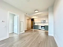 664 Spadina Avenue 501, Toronto C01, ON M5S 0G4