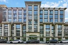 18 Beverley Street 601, Toronto C01, ON M5T 3L2