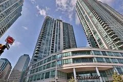 12 Yonge Street 414, Toronto C01, On M5e 1z9
