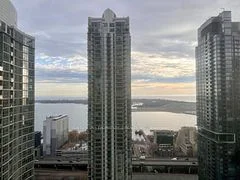 3 Concord City Place Way 3311, Toronto C01, ON M5V 0X4