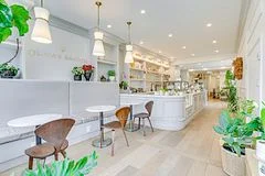 569 Crawford Street, Toronto C01, On M6g 3k1