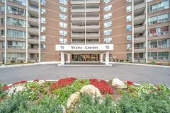 15 Vicora Linkway Way 1004, Toronto C11, ON M3C 1A8