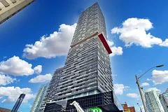 8 Eglinton Avenue E 4412, Toronto C10, ON M4P 0C1