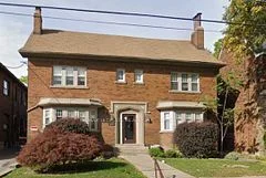 470 Oriole Parkway 5, Toronto C03, On M5p 2h8