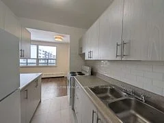 57 Parkwoods Village Drive 512, Toronto C13, ON M3A 2X3