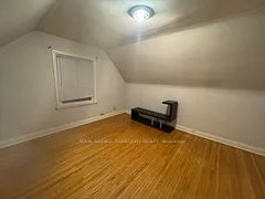 127 Sheppard Avenue W Top Floor, Toronto C07, ON M2N 1M7