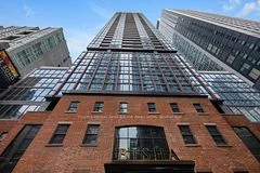 88 Blue Jays Way 1604, Toronto C01, On M5v 0l7